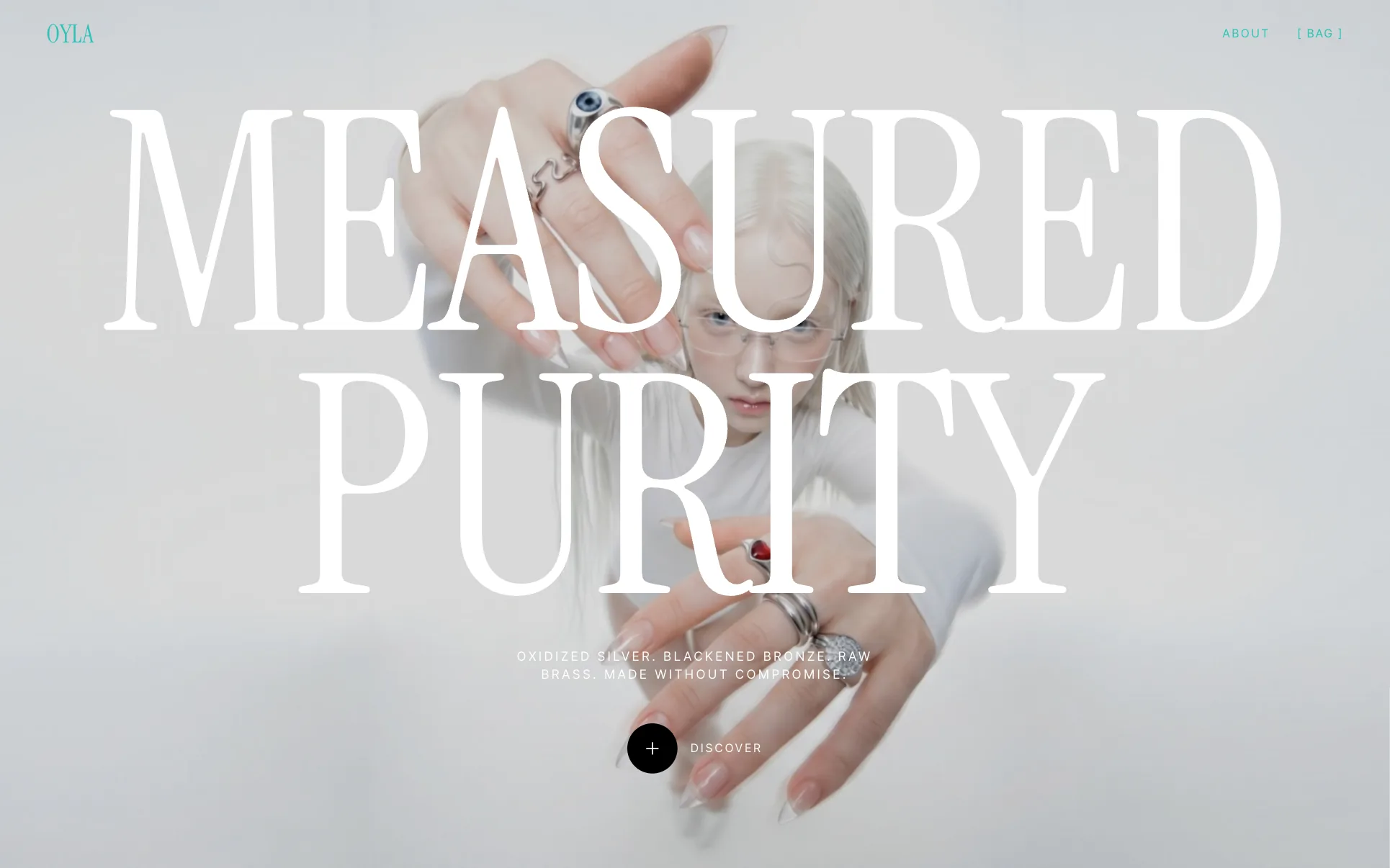 Magazine-Cover Jewelry Store website template preview