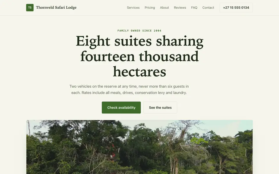 Example website for safari lodges built with We.Inc: the Thornveld Safari Lodge home page
